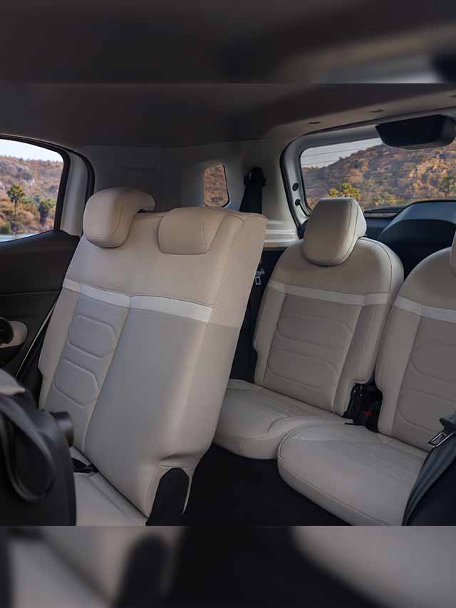 Citroen C3 Aircross seats