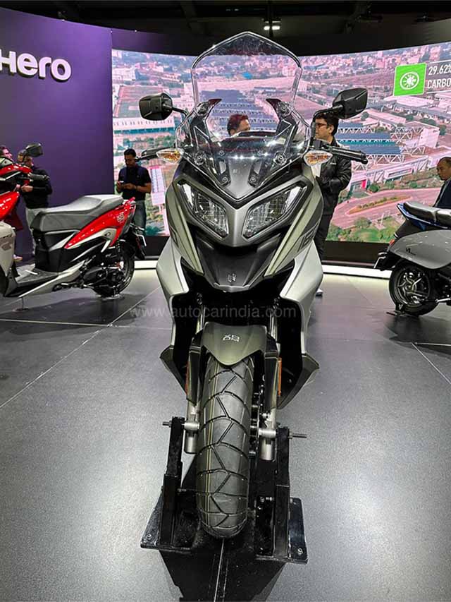 Hero Xoom 160 maxi scooter